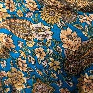 Chinese double Sides 100% Silk Floral Paisley Scarf - Blue and Yellow